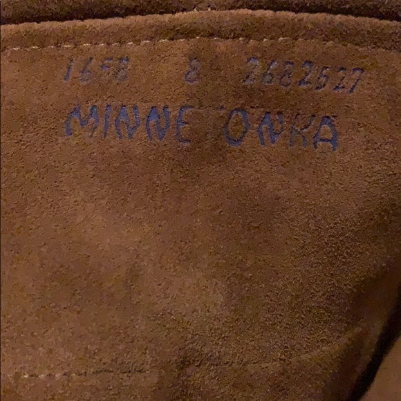 Minnetonka five Layer Fringe Suede Boots - Picture 7 of 7